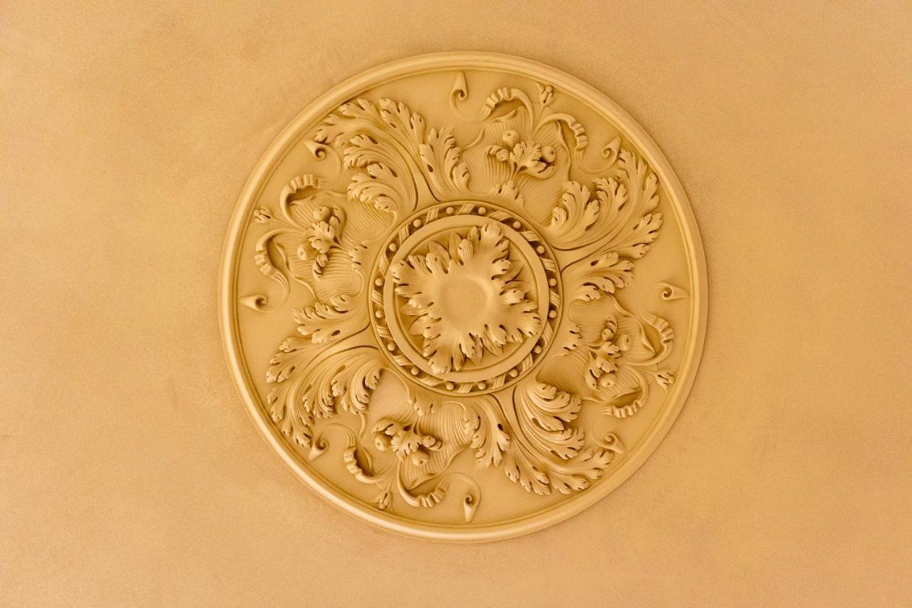 Hotel Leonor The Place To Live Strasbourg Bagian luar foto