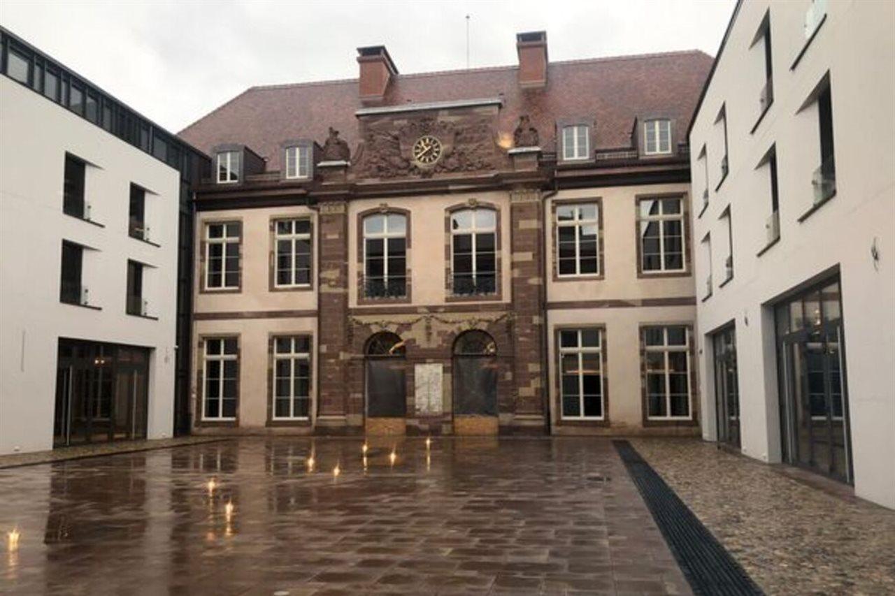 Hotel Leonor The Place To Live Strasbourg Bagian luar foto